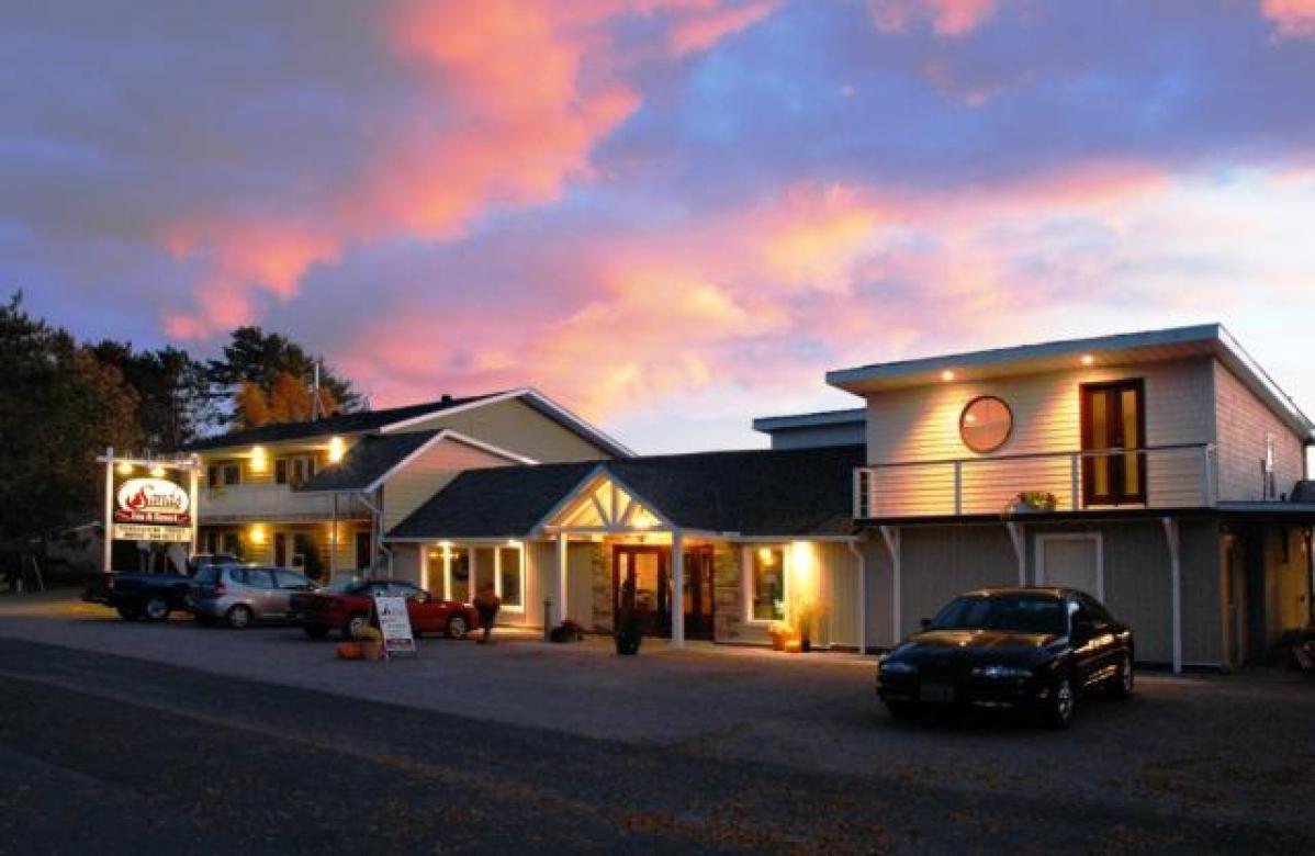 RestaurantFrontWeb2_%282%29.jpg